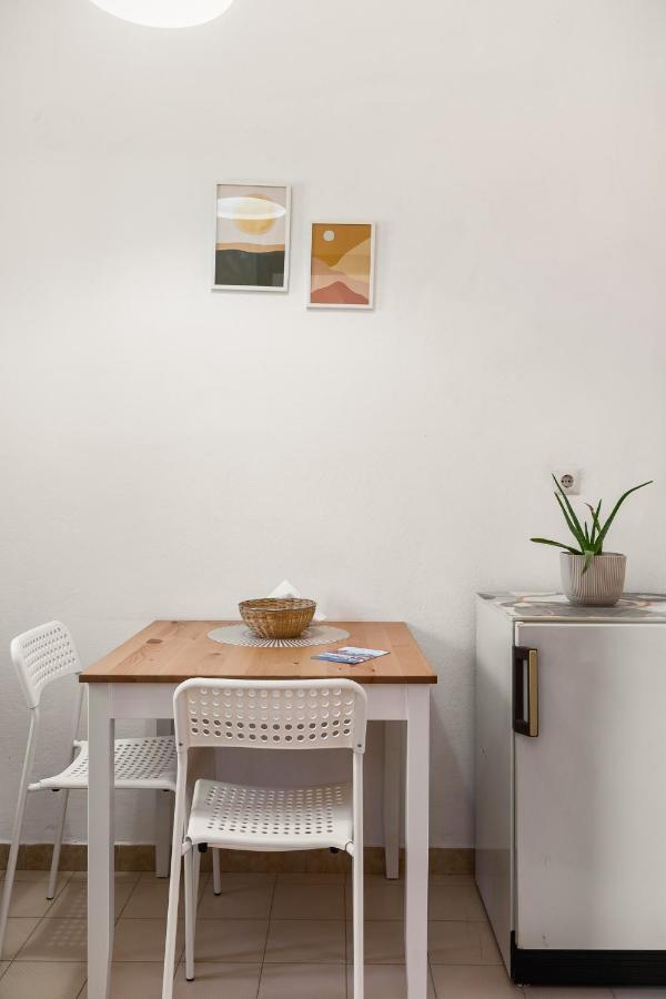 The Springfield Corner Apartments By Konnect Ypsos Buitenkant foto